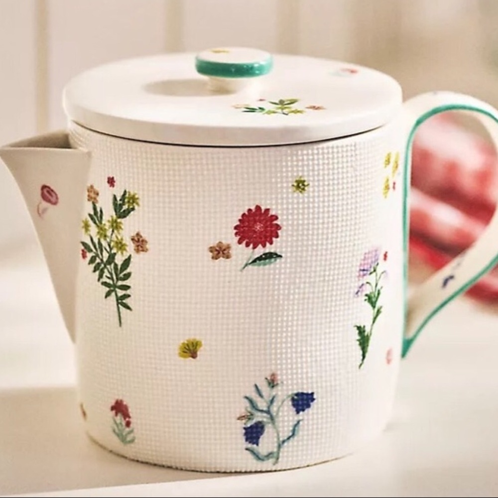 Anthropologie Teapot Stoneware Floral Annie Collection New In Box NWT RARE